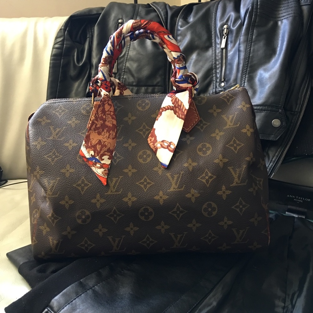 Authentic Louis Vuitton speedy 30